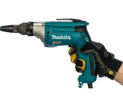 Шуруповерт MAKITA Шуруповерт FS2700, сетевой