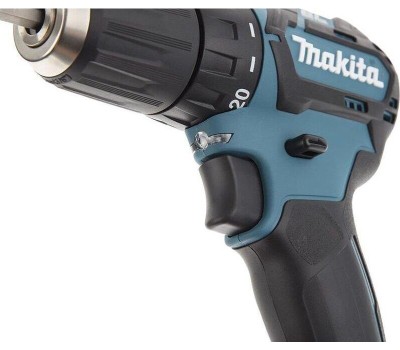 Дрель MAKITA Дрель-шуруповерт DF332DWAE, 2Ач, с двумя аккумуляторами