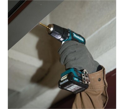 Дрель MAKITA Дрель-шуруповерт DF332DWAE, 2Ач, с двумя аккумуляторами