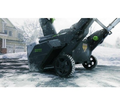 Снегоуборщик GREENWORKS Снегоуборщик GD82STK5, аккумуляторный, 5Ач [2602507ub]