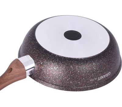 Сковорода KUKMARA сга240а а/пр литая 24см Granit ultra red