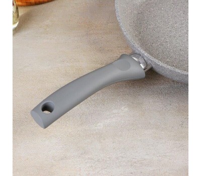 Сковорода KUKMARA смс262а а/пр литая 26см Светлый мрамор