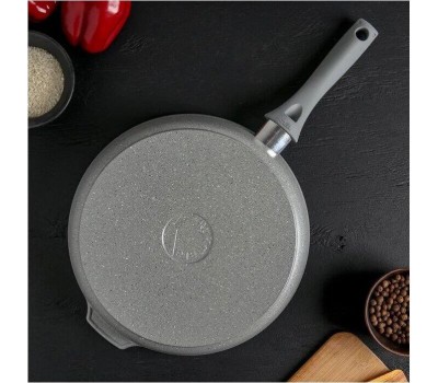 Сковорода KUKMARA смс281а а/пр литая 28см Светлый мрамор