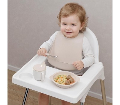 Поильник АЛЬТЕРНАТИВА М8989 Лапочка с ручками 0,2л (Стандарт качество)