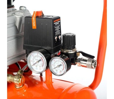 Компрессор PATRIOT 525306366 EURO 24 240K Компрессор поршневой масляный