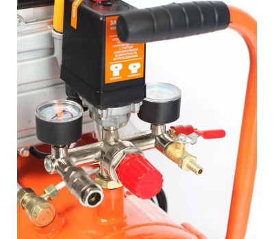 Компрессор PATRIOT 525306366 EURO 24 240K Компрессор поршневой масляный