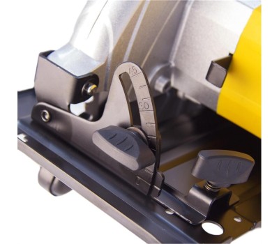 Дисковая пила KOLNER KCS 210/2000