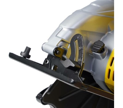 Дисковая пила KOLNER KCS 210/2000