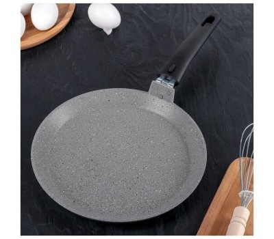 Сковорода KUKMARA Сбмс240-1а а/пр литая блинная 24см съемн/руч Светлый мрамор