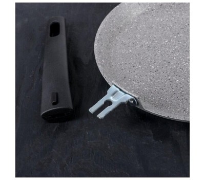 Сковорода KUKMARA Сбмс240-1а а/пр литая блинная 24см съемн/руч Светлый мрамор