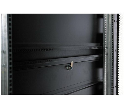 ЦМО Шкаф серверный ШТК-СП-42.6.10-44АА-9005 напольный, перфорированная передняя дверь, 42U, 600x1950x990 мм