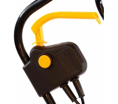 Скарификатор DENZEL Скарификатораэратор электрический SAE1500, 1500 Вт, 11/+5 мм, 32 cм Denzel 57701