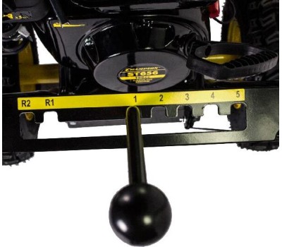 Снегоуборщик CHAMPION ST656