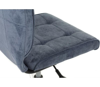 Кресло БЮРОКРАТ Кресло CH-330M темно-синий Light-27 крестовина металл хром