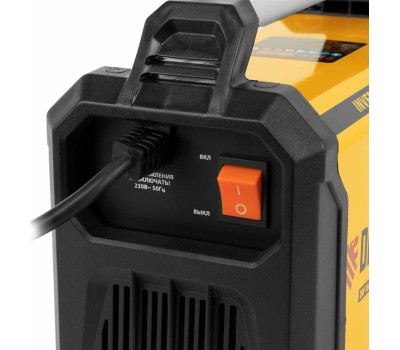 Сварочный аппарат DENZEL Аппарат инвертор. дуговой сварки DM-180 Standart, 180 А, ПВ 60% 94324