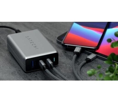 SATECHI Сетевое зарядное устройство Compact Charger с технологией GaN Power. Порты: USB Type-C 100 Вт х 2, USB Type-A до12 Вт. Цвет: серый космос