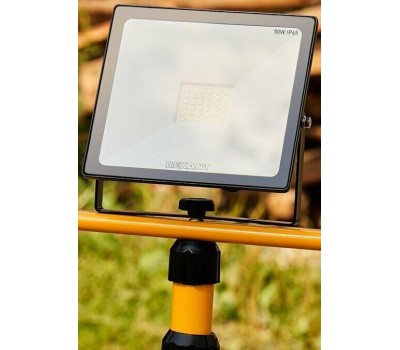 Прожектор светодиодный REXANT (605-004) 50 ВТ 200-260В IP65 4000 ЛМ 6500 K ХОЛОДНЫЙ СВЕТ