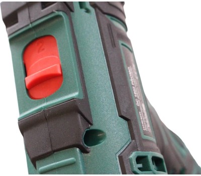 Аккумуляторная дрель-шуруповёрт FAVOURITE DC 1802 PROMO Аккумуляторная дрель-шуруповёрт