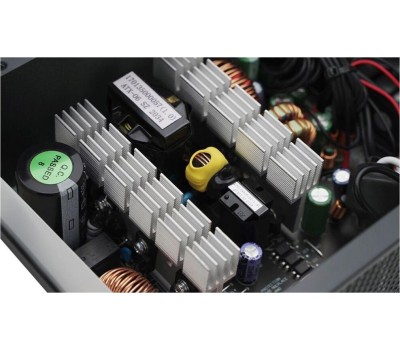 Блок питания DEEPCOOL Блок питания ATX 750W PF750 80 PLUS (20+4pin) APFC 120mm fan 6xSATA RTL