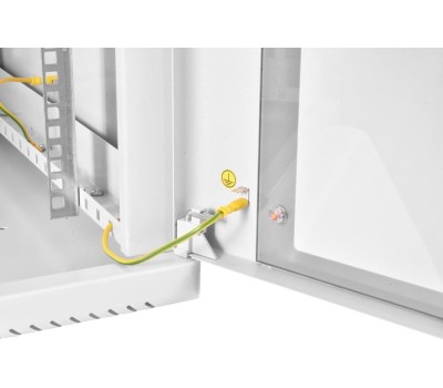 ЦМО Шкаф коммутационный ШРН-М-9.500 настенный, стеклянная передняя дверь, 9U, 600x520 мм