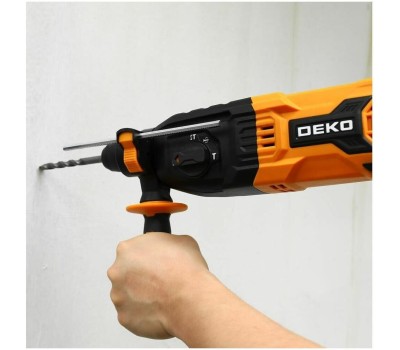 Перфоратор сетевой DEKO ZKH950 в кейсе с набором из 5 буров SDS+, 1050 Вт 083-1005