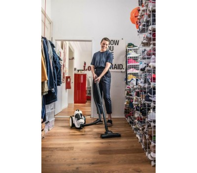 Пылесос Karcher VC 3 (ERP), 700Вт, белый/черный [1.198-053.0]