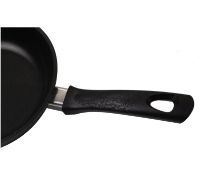 Сковорода KUKMARA с242а а/пр литая 24см стекл/кр