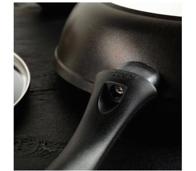 Сковорода KUKMARA с242а а/пр литая 24см стекл/кр