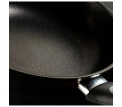 Сковорода KUKMARA с242а а/пр литая 24см стекл/кр