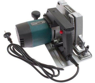 Пила циркулярная FAVOURITE FCS 200 Пила циркулярная