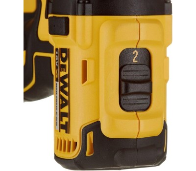 Дрель-шуруповерт DEWALT Дрель-шуруповерт DCD777D2T-QW, 2Ач, с двумя аккумуляторами