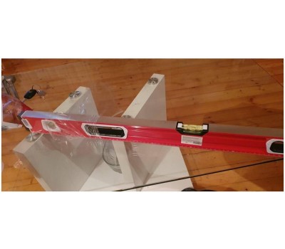 Уровень MATRIX Уровень алюминиевый, магнит, фрезерованный, 3 глазка (1 зеркальный) двухкомпонентные рукоятки, 1000 мм 34733