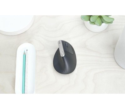 LOGITECH Мышь беспроводная MX Vertical, Bluetooth/Радио, вертикальная, оптическая, USB, 4000dpi, черный и серебристый [910-005449]