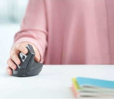 LOGITECH Мышь беспроводная MX Vertical, Bluetooth/Радио, вертикальная, оптическая, USB, 4000dpi, черный и серебристый [910-005449]