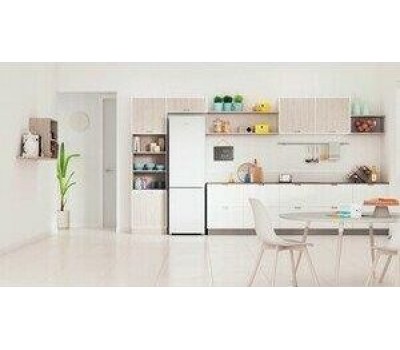 Холодильник INDESIT ITR 4200 W