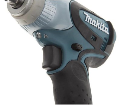 Гайковерт MAKITA Ударный гайковерт DTW251RME, 4Ач, с двумя аккумуляторами