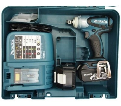 Гайковерт MAKITA Ударный гайковерт DTW251RME, 4Ач, с двумя аккумуляторами