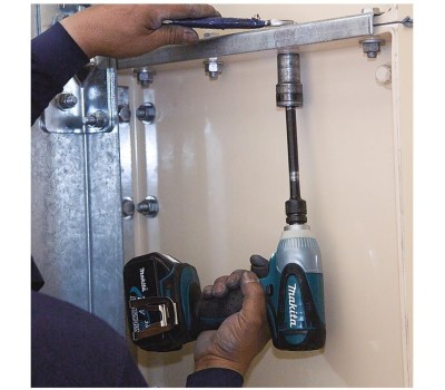 Гайковерт MAKITA Ударный гайковерт DTW251RME, 4Ач, с двумя аккумуляторами