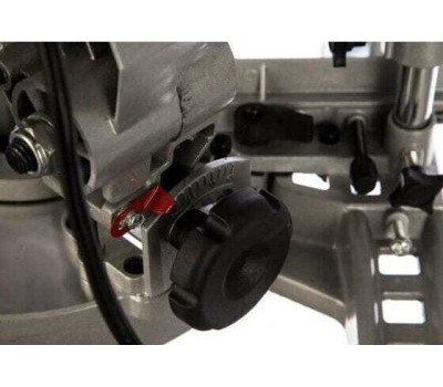 Пила КАЛИБР ПТЭ-1400/210м 1400Вт, 210мм