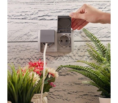 KRANZ (KR-78-0614) БЛОК ГОРИЗОНТАЛЬНЫЙ 2РОЗЕТКИ (КЕРАМИКА) INDUSTRIAL IP54 С ЗАЗЕМЛЕНИЕМ, О/У, СЕРЫЙ