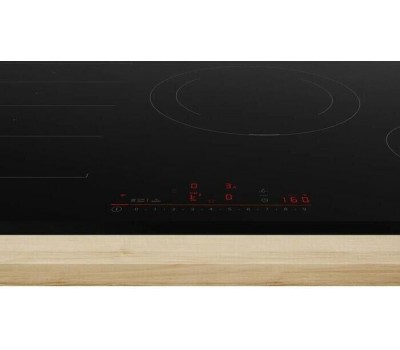 BOSCH Индукционная варочная поверхность PXE831HC1E, конфорок: 4 шт., стеклокерамика, независимая, черный