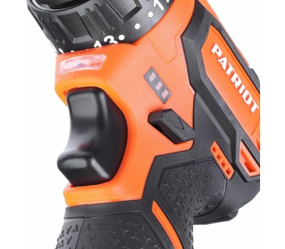 Дрель-шуруповерт аккумуляторная PATRIOT 180201368 BR 368Li, две АКБ Li-Ion, 12В, 2,0 Ач, 45Нм, 2 скорости, кейс, БЕСЩЕТОЧНЫЙ ЭД
