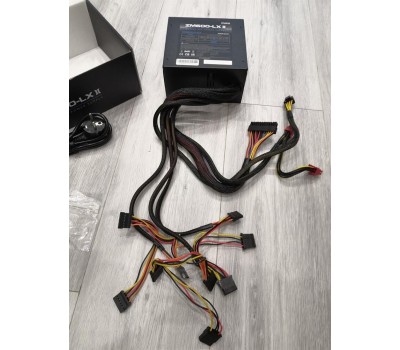 Блок питания ZALMAN Блок питания 600W ZM600-LXII черный (ATX, APFC, 20+4P, 2xPCIe 6+2P, 3хMolex, 6xSATA, 120mm fan, RTL) (ZM600-LXII)